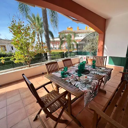 Luna Blanca Golf Apartamento